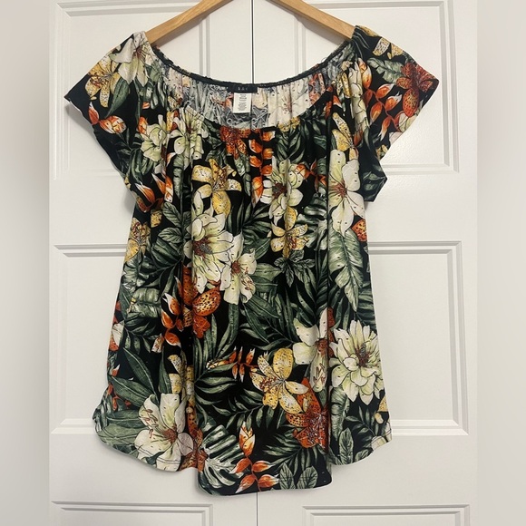 Tops - Floral Off-Shoulder Top